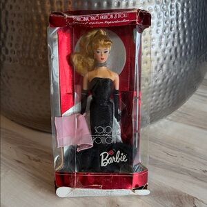 Barbie Black Gown 1994 Solo in the Spotlight Doll Vintage Blonde